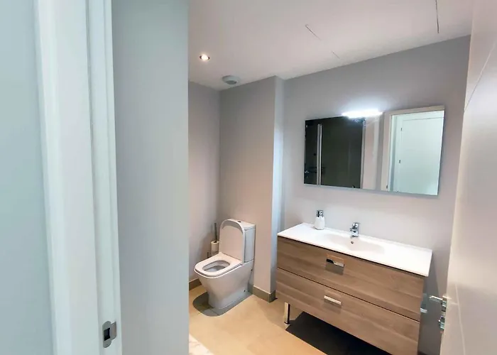 Agora 2-03 Εστεπόνα