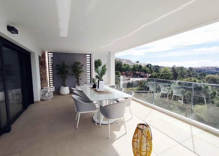 Agora 2-03 Εστεπόνα